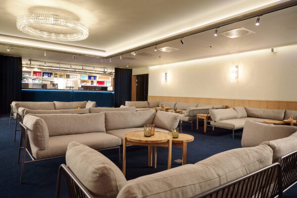 evergreen lounge
